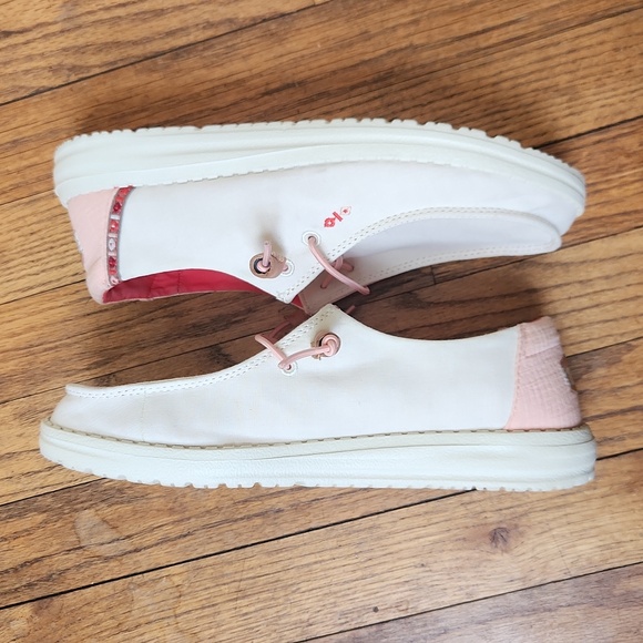 Hey Dude Women's Wendy Chambray Slip On Shoes Size 9 - Picture 4 of 11